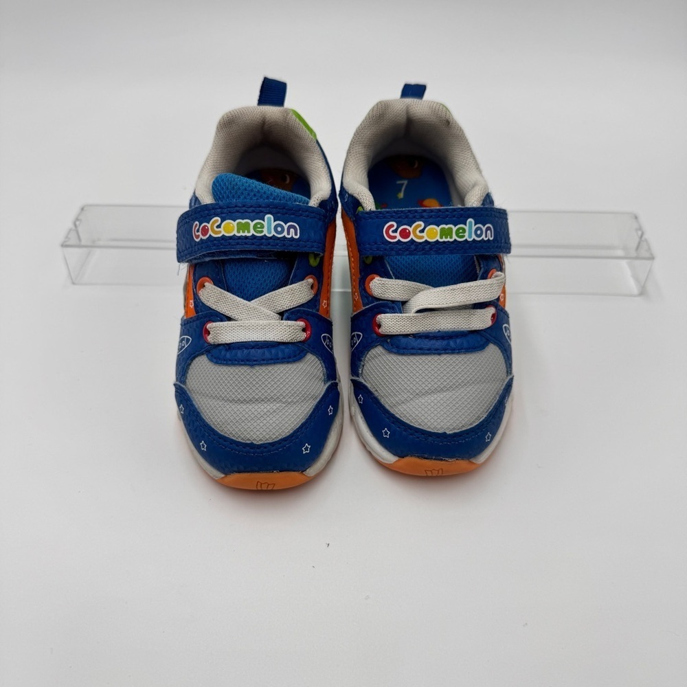 Cocomelon Blue and White Light Up Toddler Sneakers with Velcro Strap